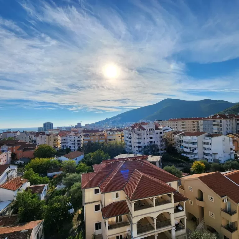 Stan posjeduje pogled na more