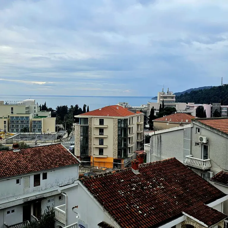 Pogled sa terase stana 
