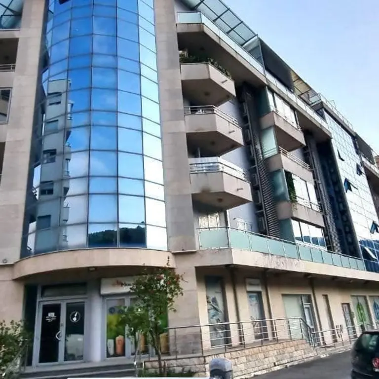 Poslovni prostor se nalazi u Rozinu