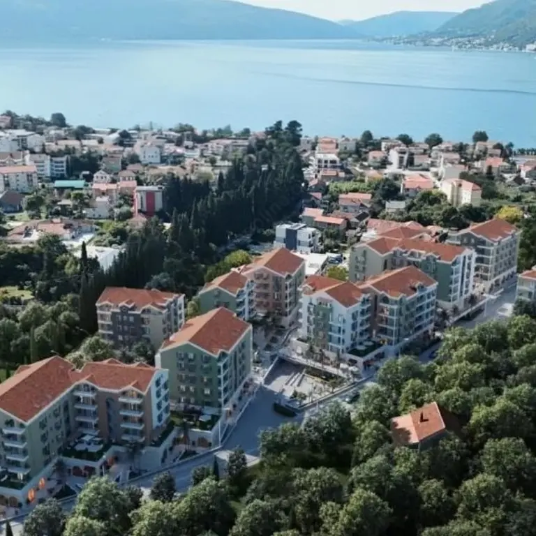 Nalazi se na samo 500 metara udaljenosti do mora