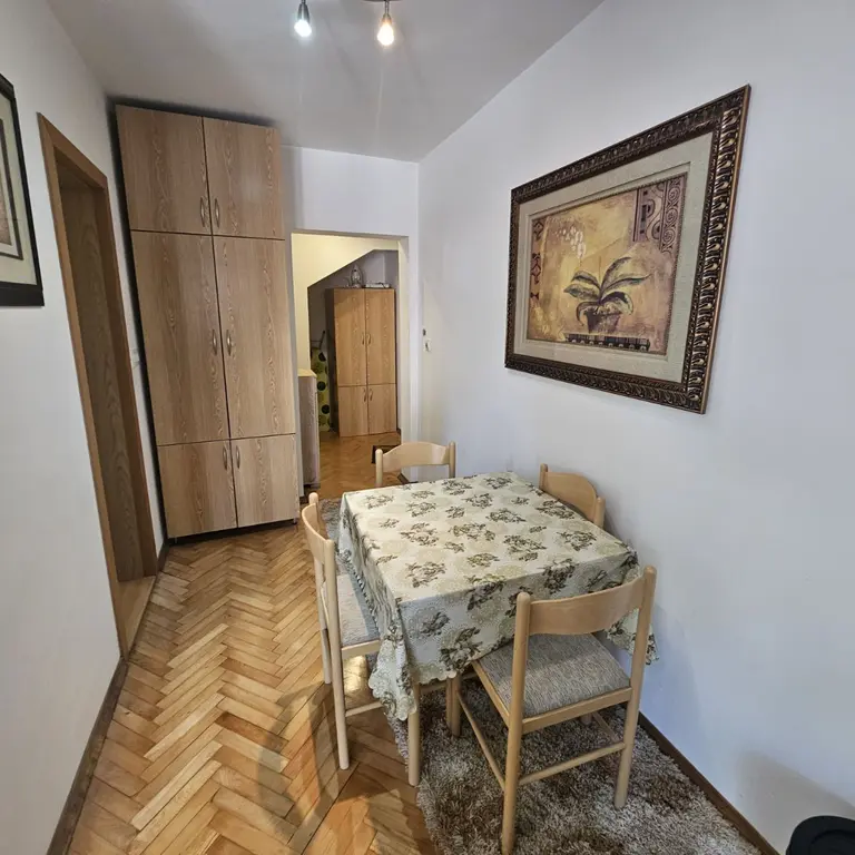 Trpezarija Trpezarija