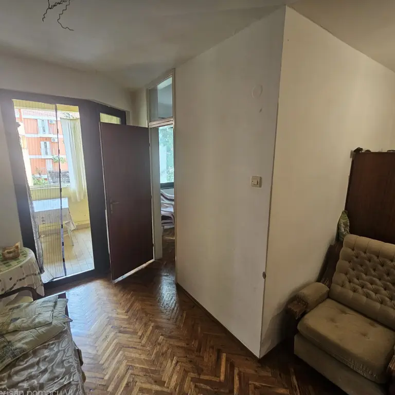 Dio dnevnog boravka sa izlazom na terasu