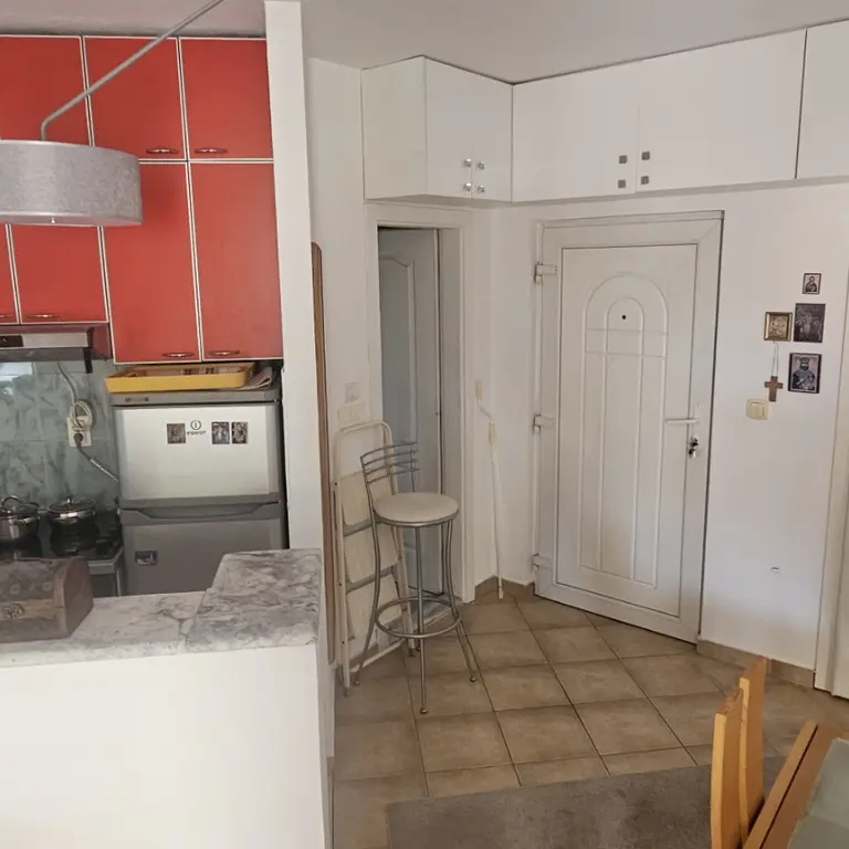 Kuhinja sa trpezarijom