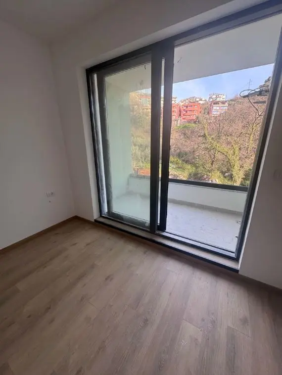 Dio dnevnog boravka sa izlazom na terasu