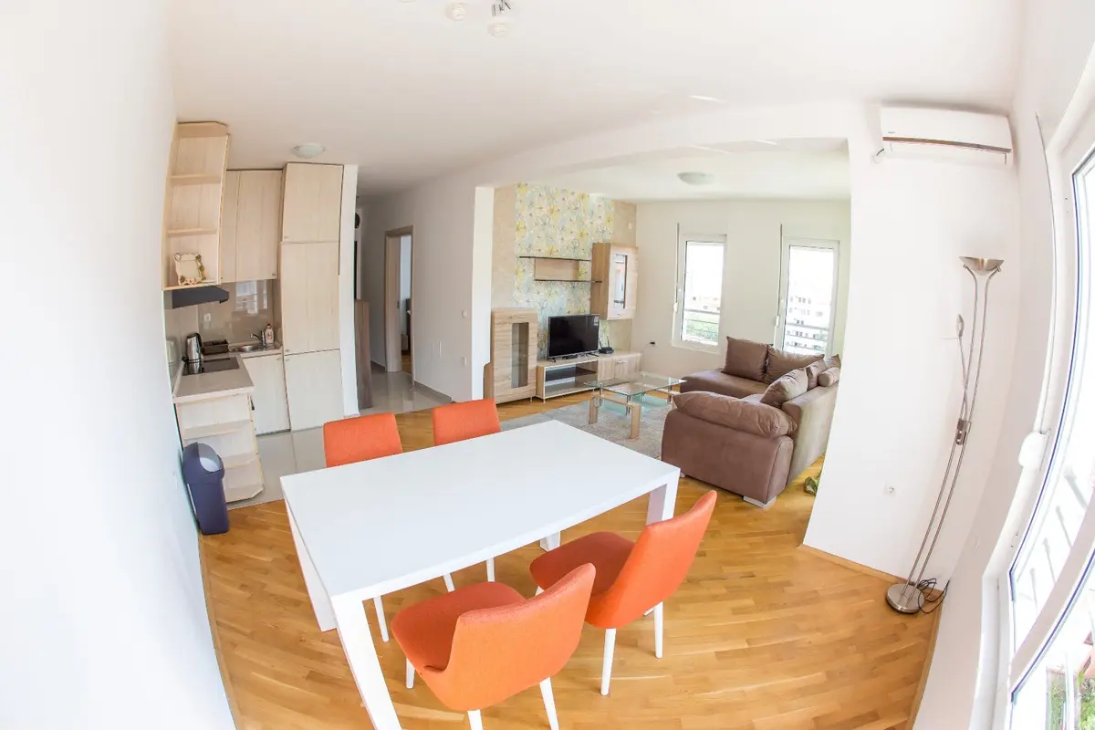 Trpezarija Trpezarija