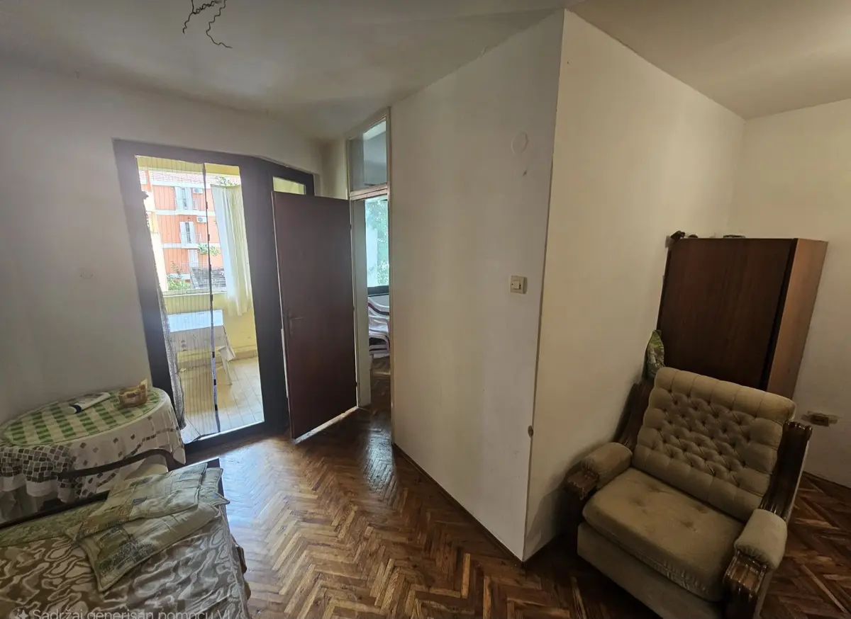 Dio dnevnog boravka sa izlazom na terasu