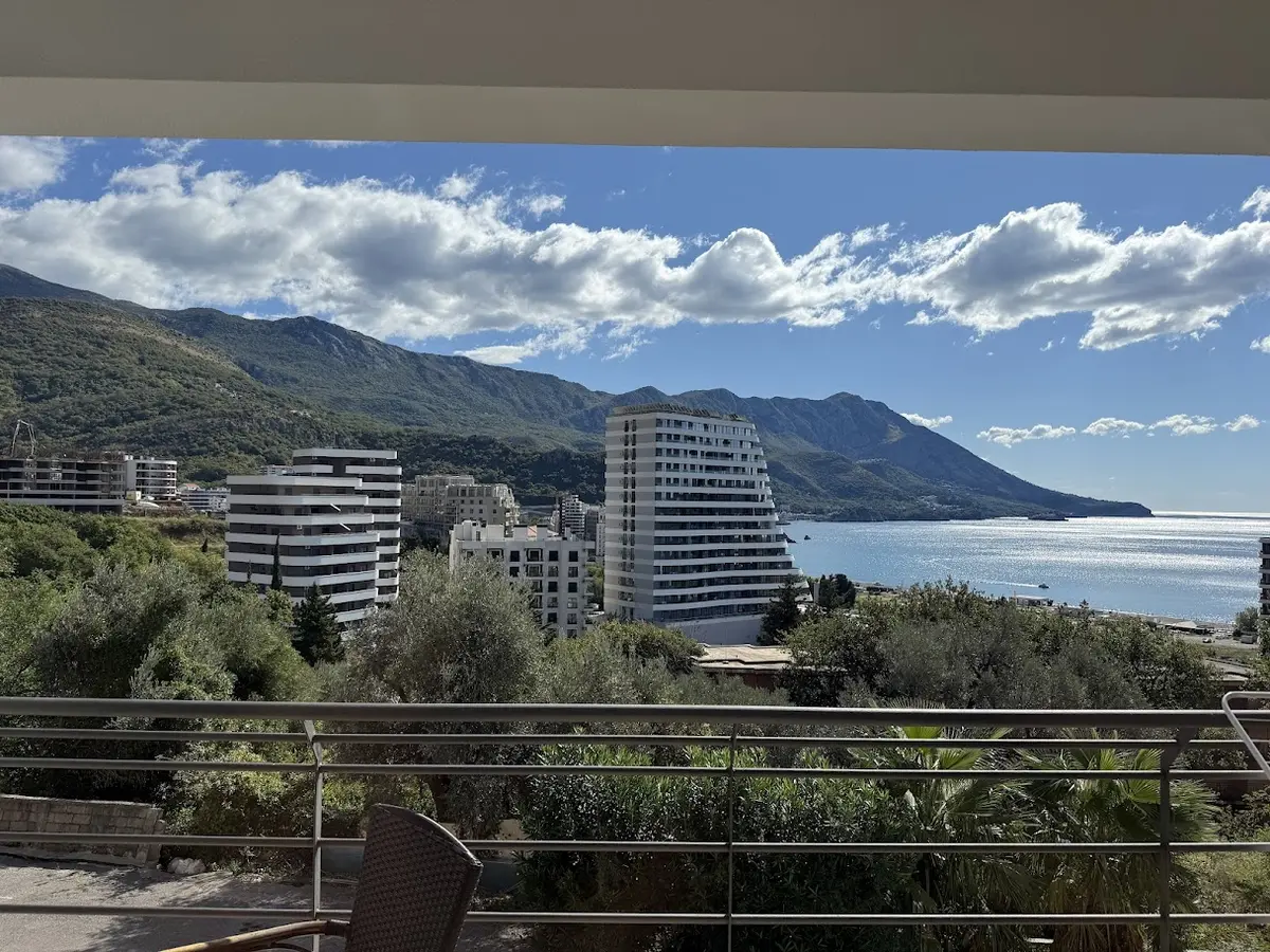 Stan posjeduje pogled na more