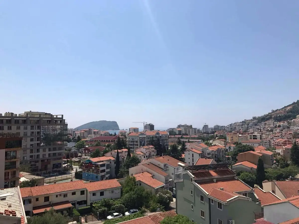 Stan posjeduje pogled na more