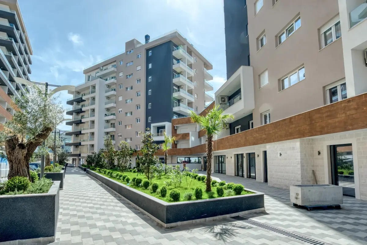 Spoljasnji izgled kompleksa u kojem se stan nalazi