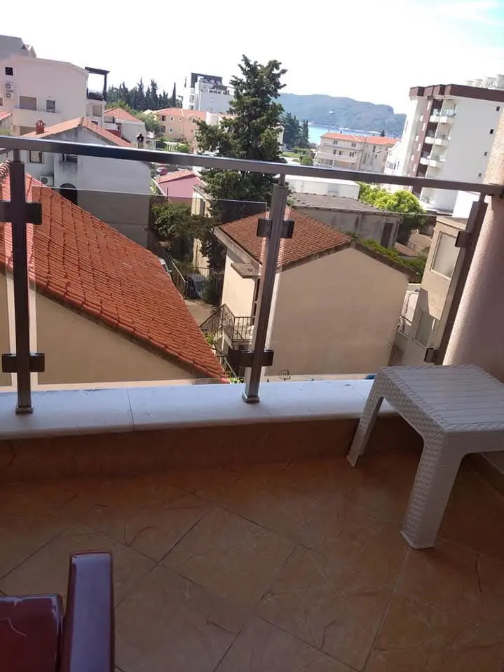 Terasa sa koje stan posjeduje pogled na more