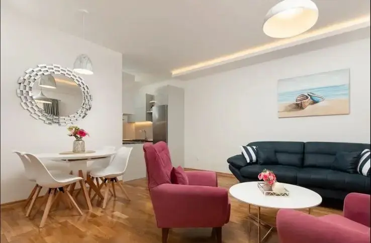 Dnevni boravak sa  trpezarijom