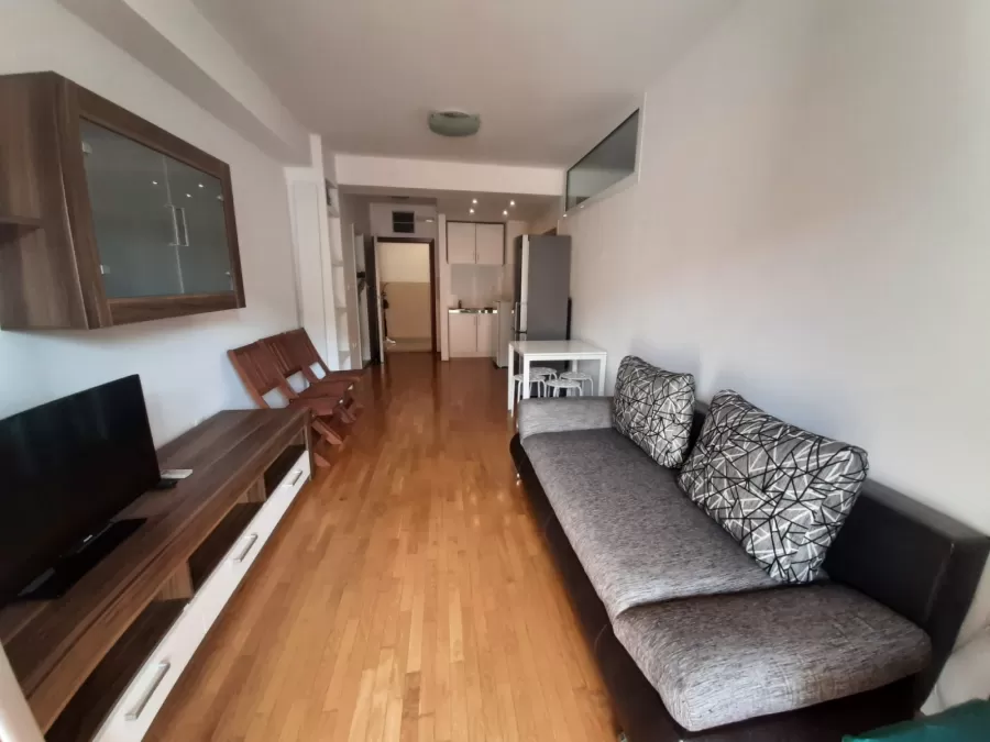 Dnevni boravak posmatrano sa terase