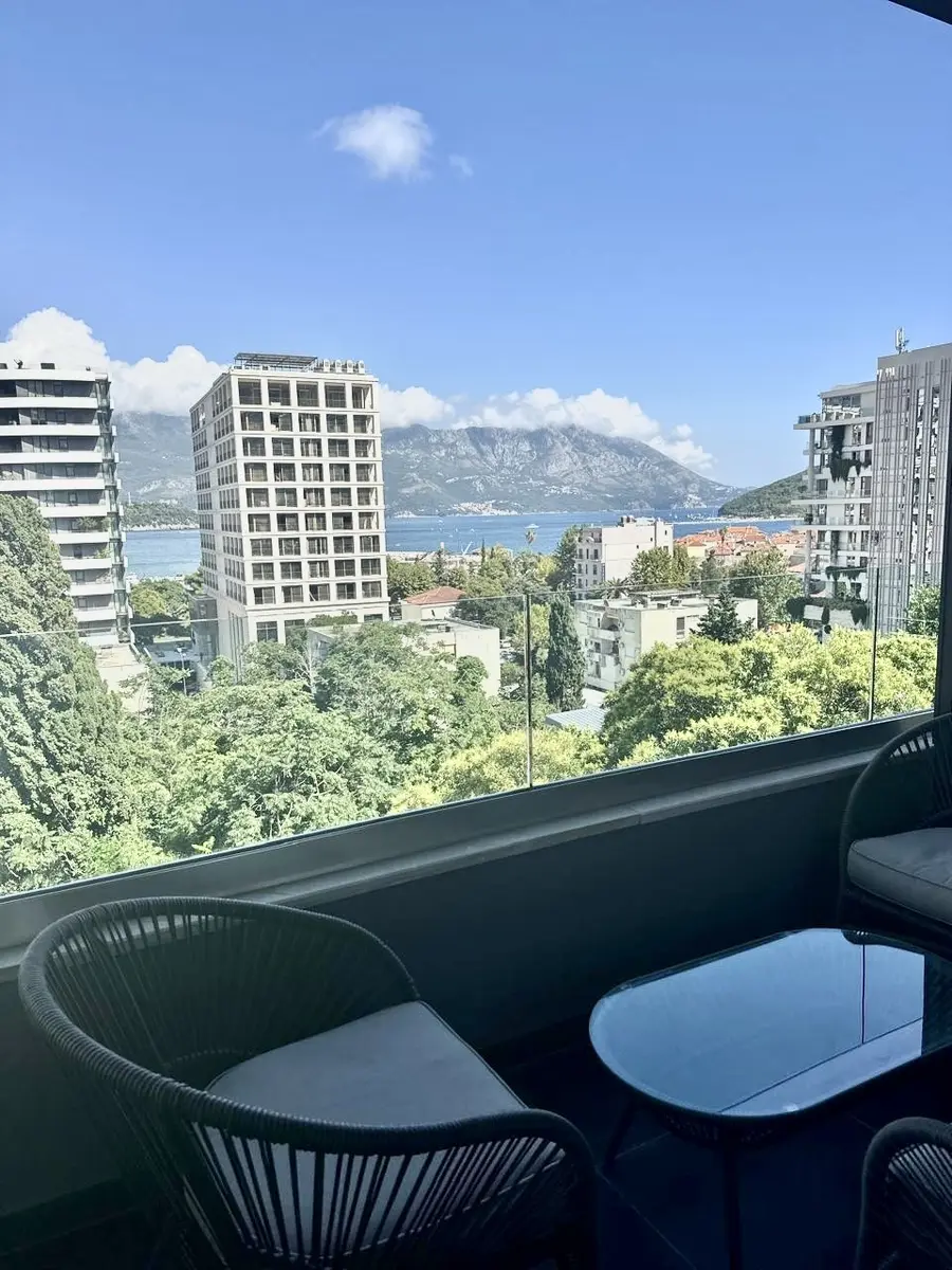 Stan posjeduje pogled na more